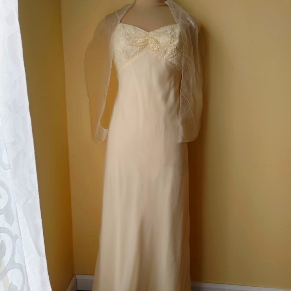 Elegant MoriLee‎ Bridesmaid, Party, Prom dress size 9/10